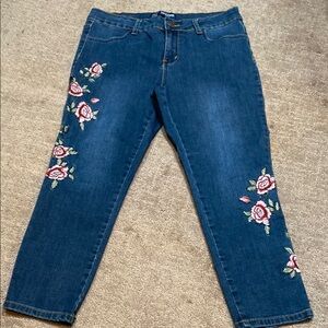 Sandpiper Floral Embroidered 10P Blue Ankle Jeans